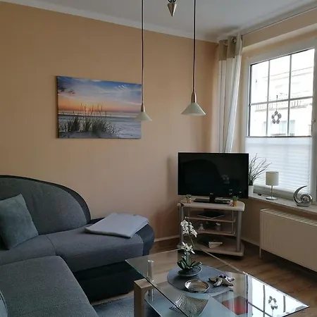 Apartment Ostsee_gru_ _ Objekt Rostock